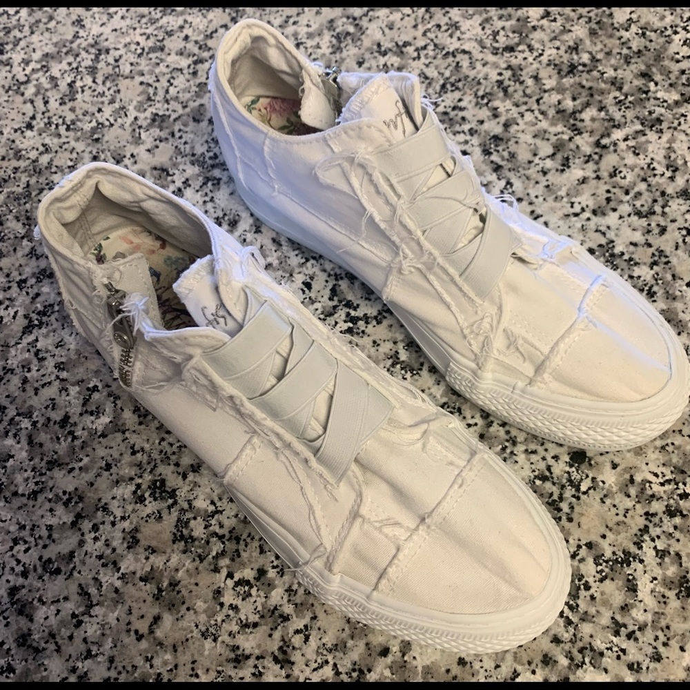 BLOWFISH MALIBU Mid Tops